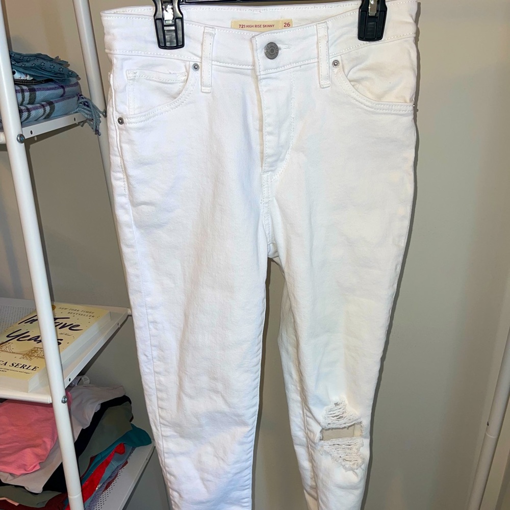 721 Levi’s High Rise Skinny Size 26